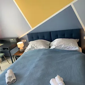 Hotel Elu Iris ***